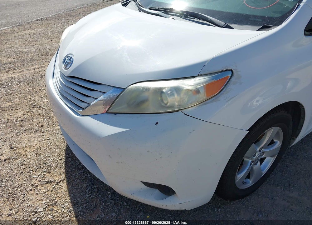 2016 TOYOTA SIENNA LE 8 PASSENGER VIN: 5TDKK3DC9GS697457