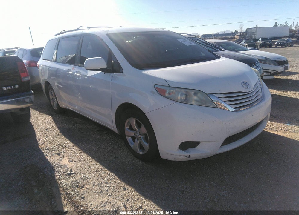 2016 TOYOTA SIENNA LE 8 PASSENGER VIN: 5TDKK3DC9GS697457