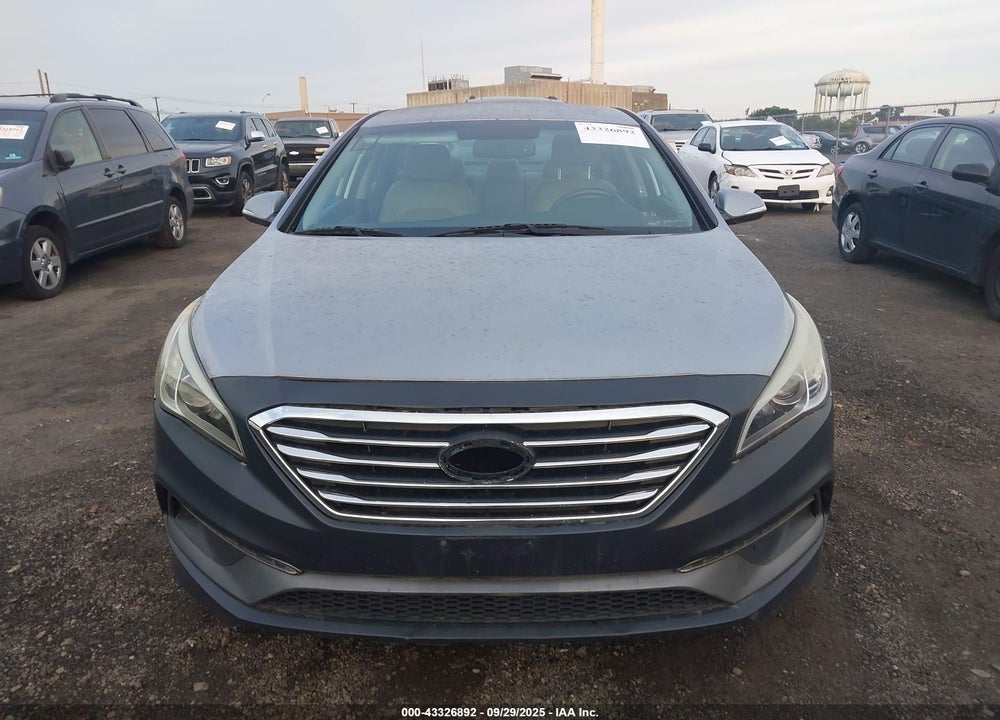 2015 HYUNDAI SONATA SPORT VIN: 5NPE34AF1FH034208