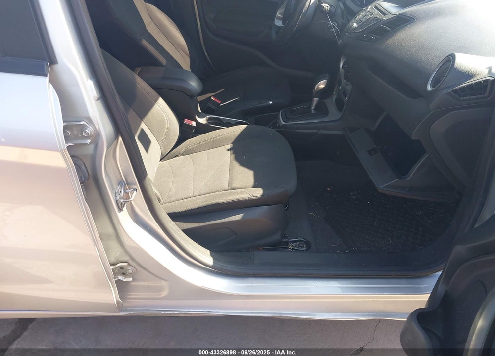 2019 FORD FIESTA VIN: 3FADP4BJ0KM129758