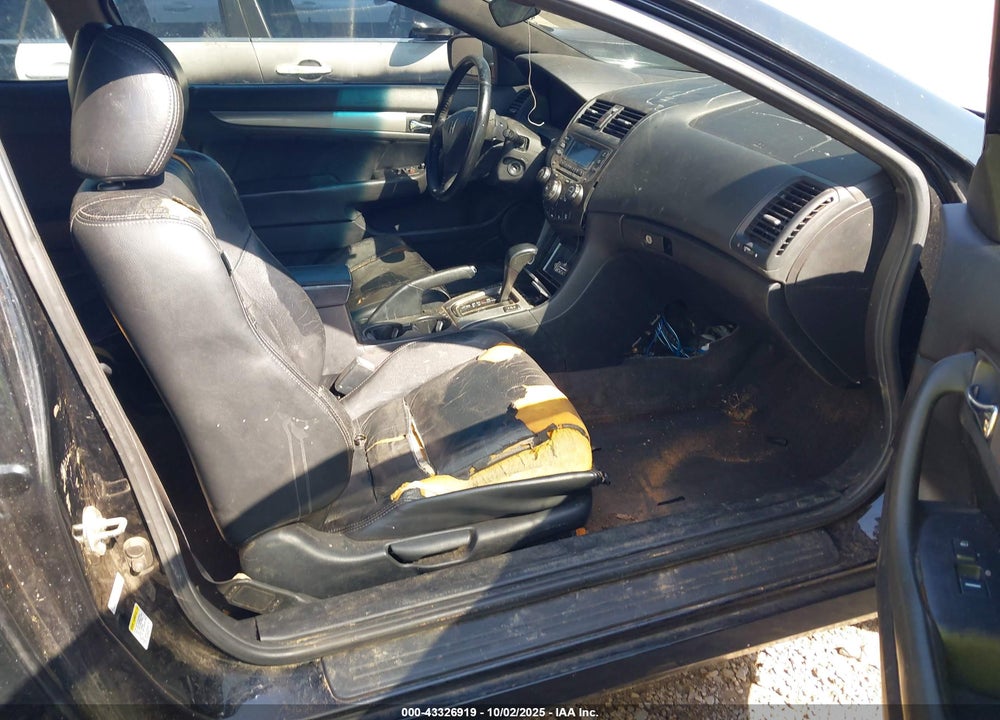 2006 HONDA ACCORD VIN: 1HGCM82636A011631