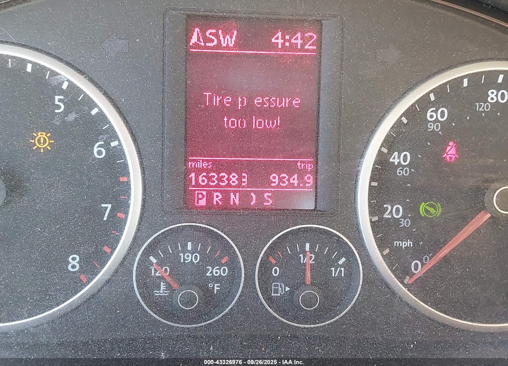 2009 VOLKSWAGEN TIGUAN VIN: WVGAV75N99W526152