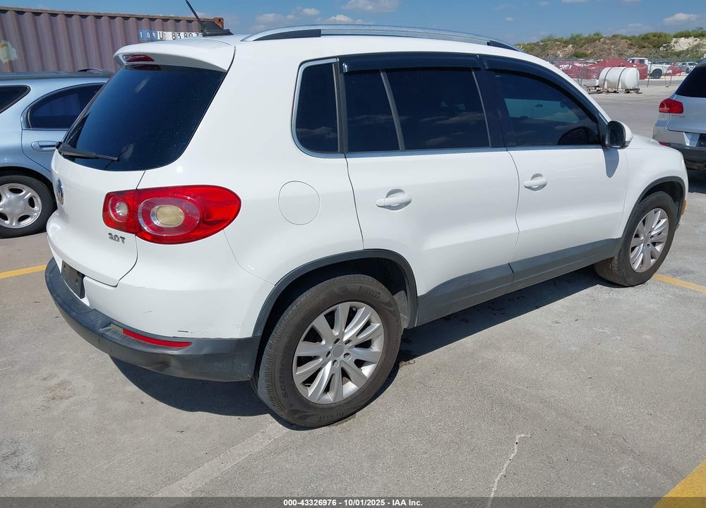 2009 VOLKSWAGEN TIGUAN VIN: WVGAV75N99W526152