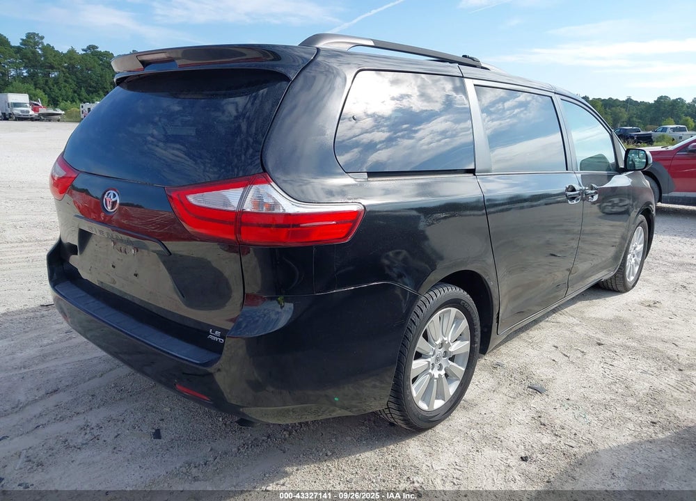 2015 TOYOTA SIENNA LE 7 PASSENGER VIN: 5TDJK3DC5FS096072