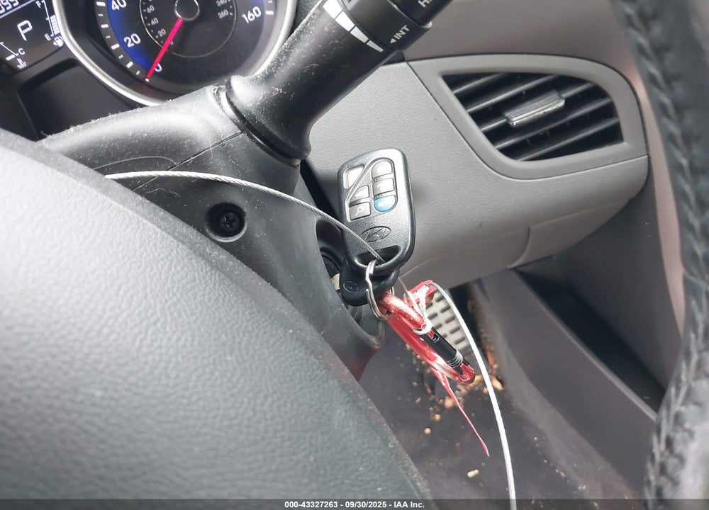 2013 HYUNDAI ELANTRA SE VIN: KMHDH6AE4DU011889