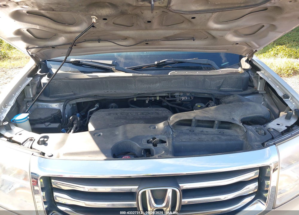 2012 HONDA PILOT VIN: 5FNYF4H92CB014225