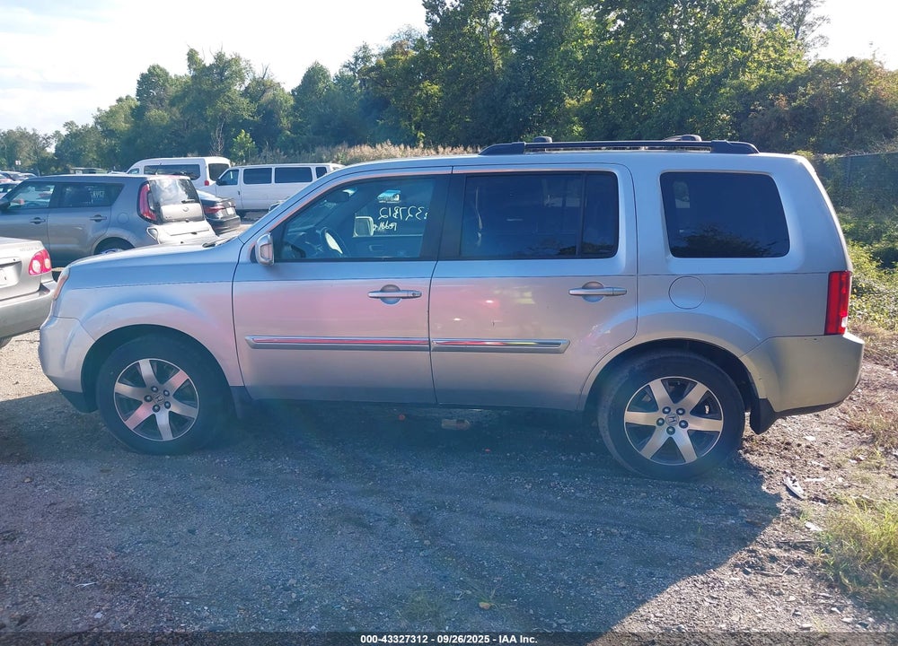 2012 HONDA PILOT VIN: 5FNYF4H92CB014225