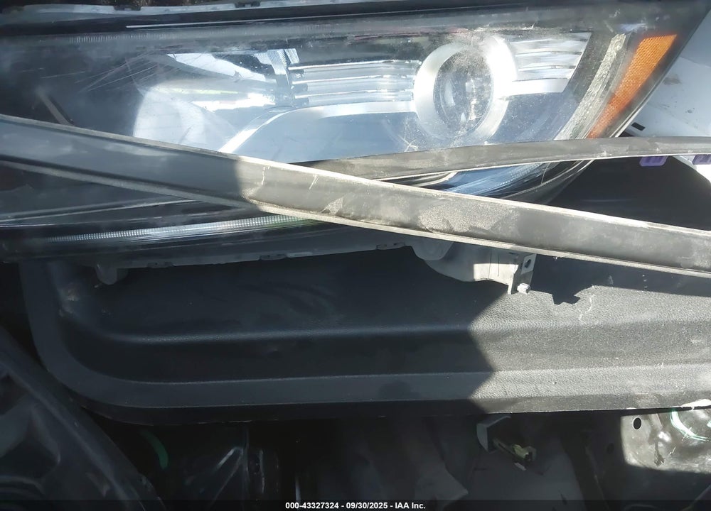 2019 HONDA CR-V VIN: 5J6RW1H5XKA004009