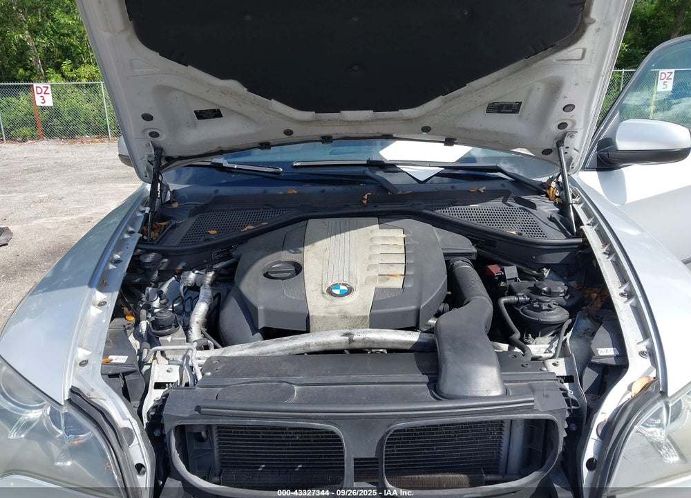 2012 BMW X5 VIN: 5UXZW0C5XCL664613