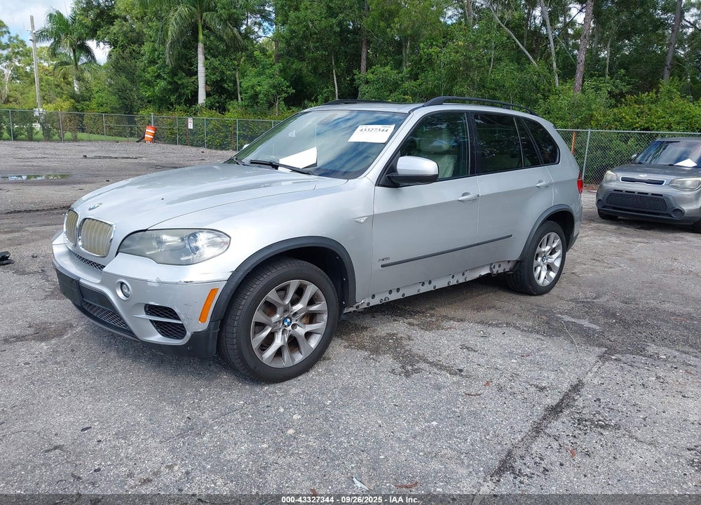 2012 BMW X5 VIN: 5UXZW0C5XCL664613