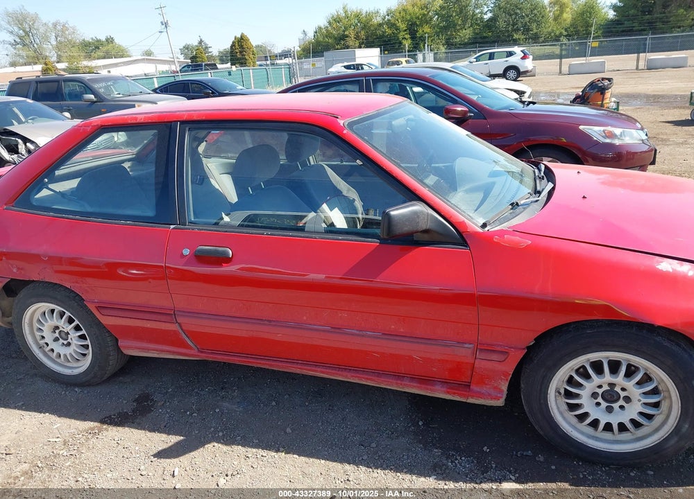 1991 FORD ESCORT GT VIN: 1FAPP1288MW147078