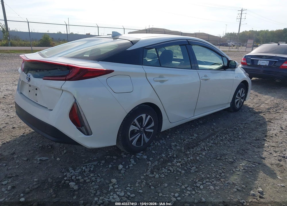 2018 TOYOTA PRIUS PRIME PLUS VIN: JTDKARFP9J3083961