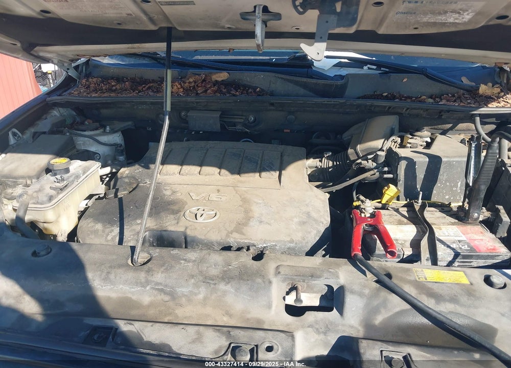 2008 TOYOTA RAV4 VIN: JTMBK33V585063248