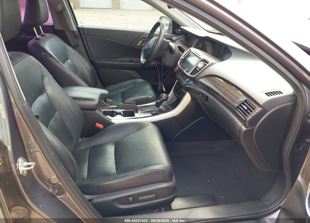 2016 HONDA ACCORD EX-L VIN: 1HGCR2F93GA053527