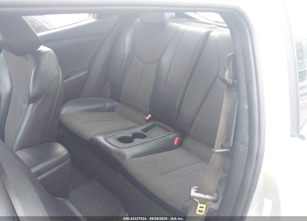 2012 HYUNDAI VELOSTER VIN: KMHTC6AD9CU028431