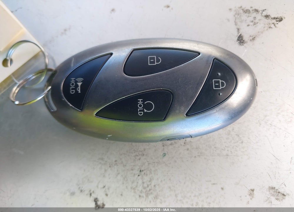 2025 HYUNDAI TUCSON SEL VIN: 5NMJBCDE8SH480846
