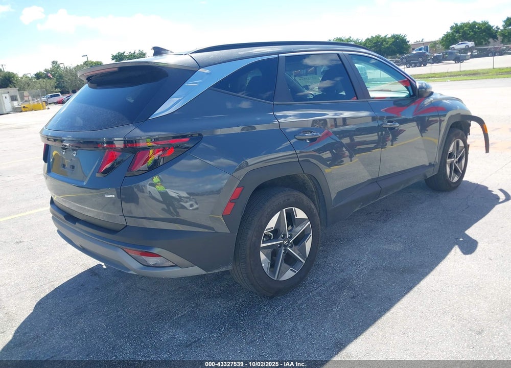 2025 HYUNDAI TUCSON SEL VIN: 5NMJBCDE8SH480846