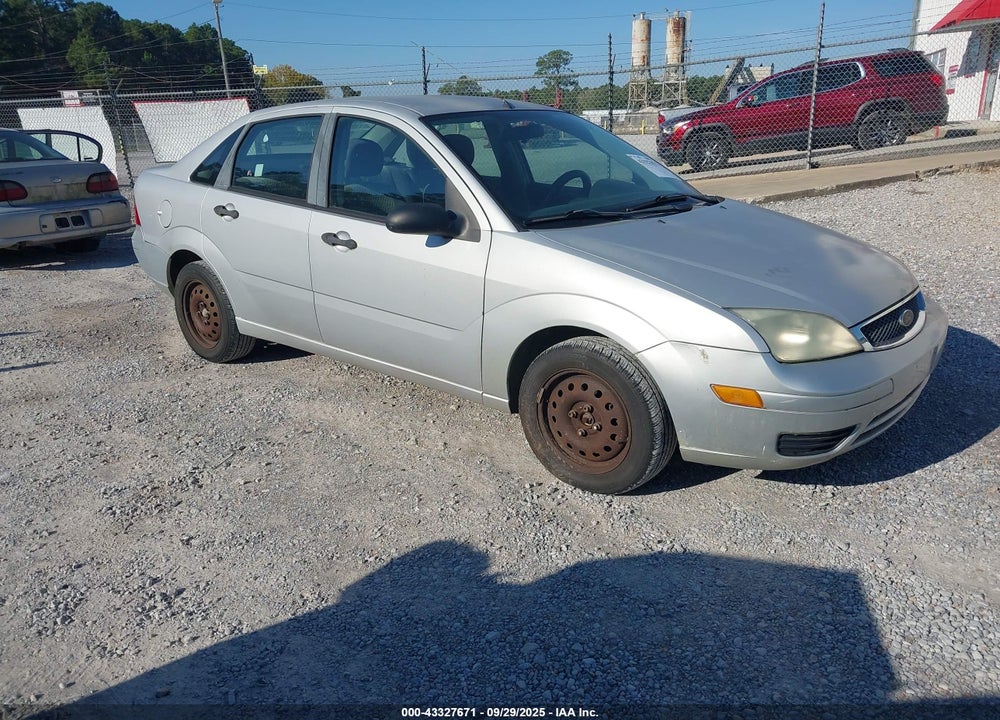 2007 FORD FOCUS VIN: 1FAFP34N57W366000