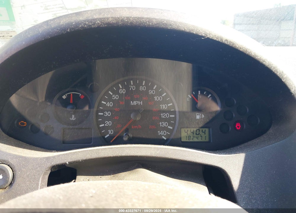 2007 FORD FOCUS VIN: 1FAFP34N57W366000