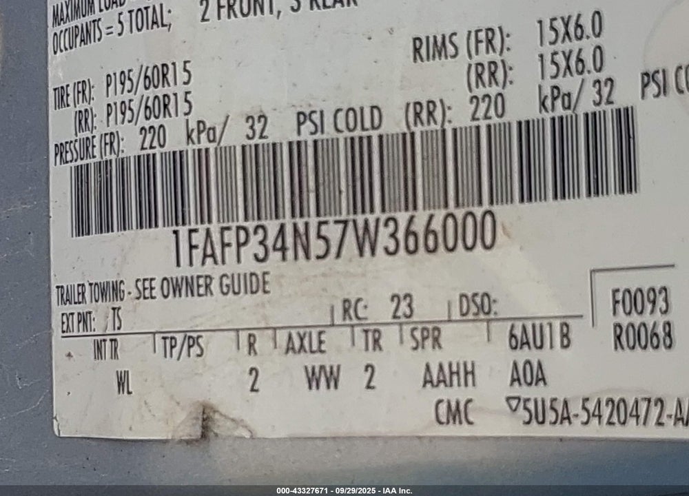 2007 FORD FOCUS VIN: 1FAFP34N57W366000