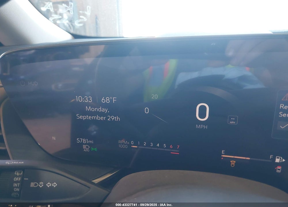 2025 BUICK ENVISION AVENIR AWD VIN: LRBFZME44SD026694