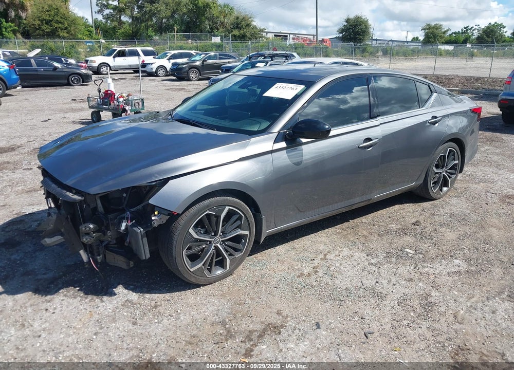 2024 NISSAN ALTIMA SR FWD VIN: 1N4BL4CV0RN304997