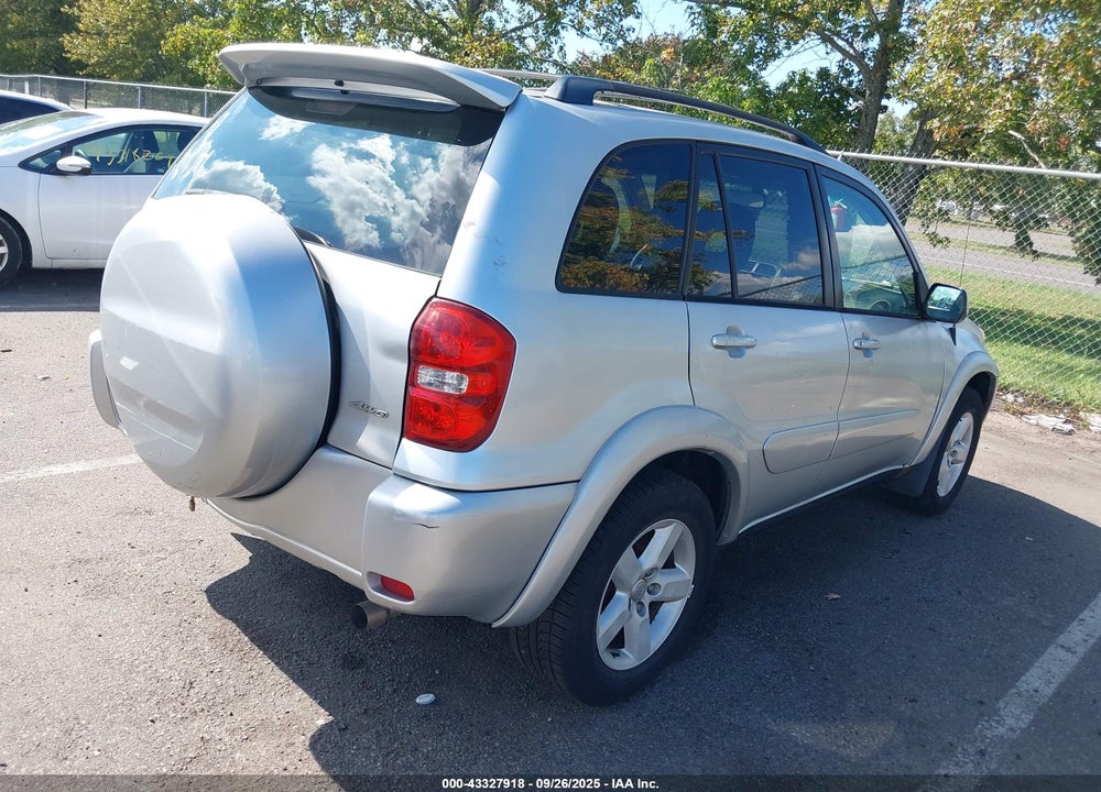 2004 TOYOTA RAV4 VIN: JTEHD20V940028122
