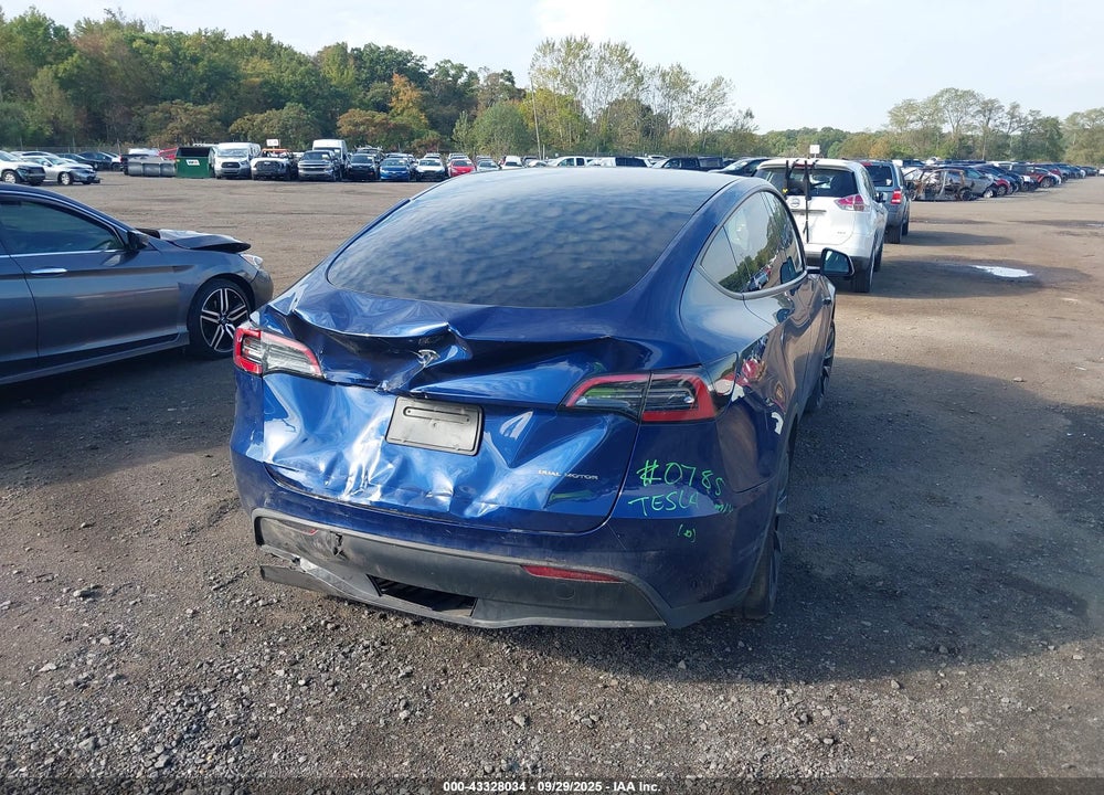 2023 TESLA MODEL Y VIN: 7SAYGAEE1PF970785