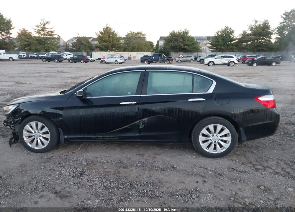 2015 HONDA ACCORD VIN: 1HGCR2F73FA239100