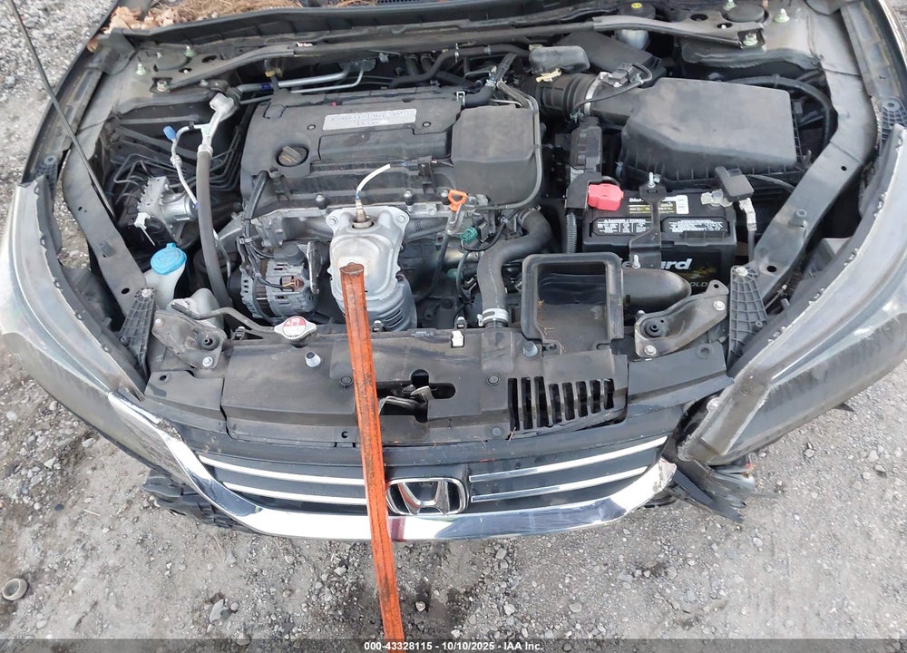2015 HONDA ACCORD VIN: 1HGCR2F73FA239100