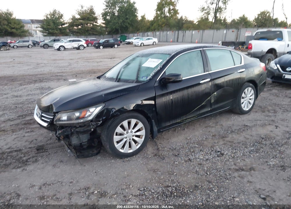 2015 HONDA ACCORD VIN: 1HGCR2F73FA239100