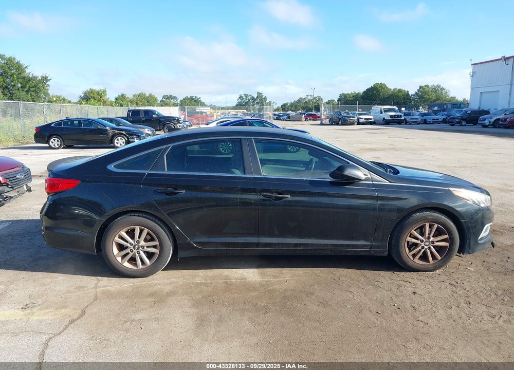 2017 HYUNDAI SONATA VIN: 5NPE24AF3HH500310