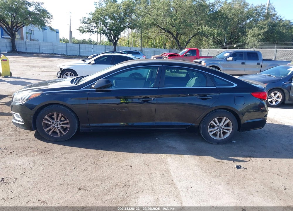 2017 HYUNDAI SONATA VIN: 5NPE24AF3HH500310