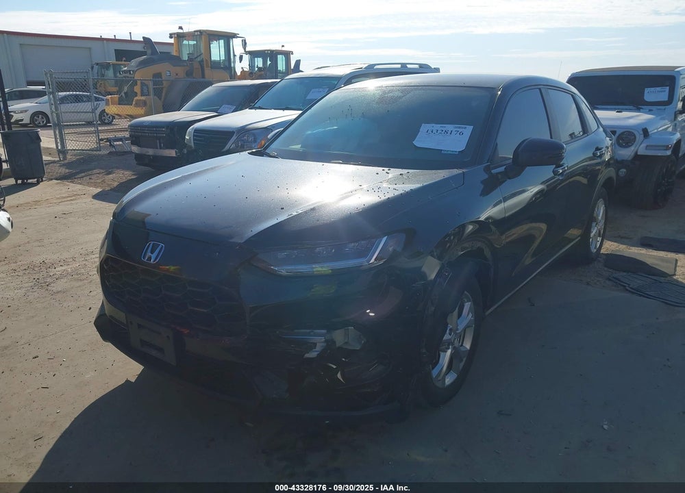 2023 HONDA HR-V 2WD LX VIN: 3CZRZ1H37PM738414