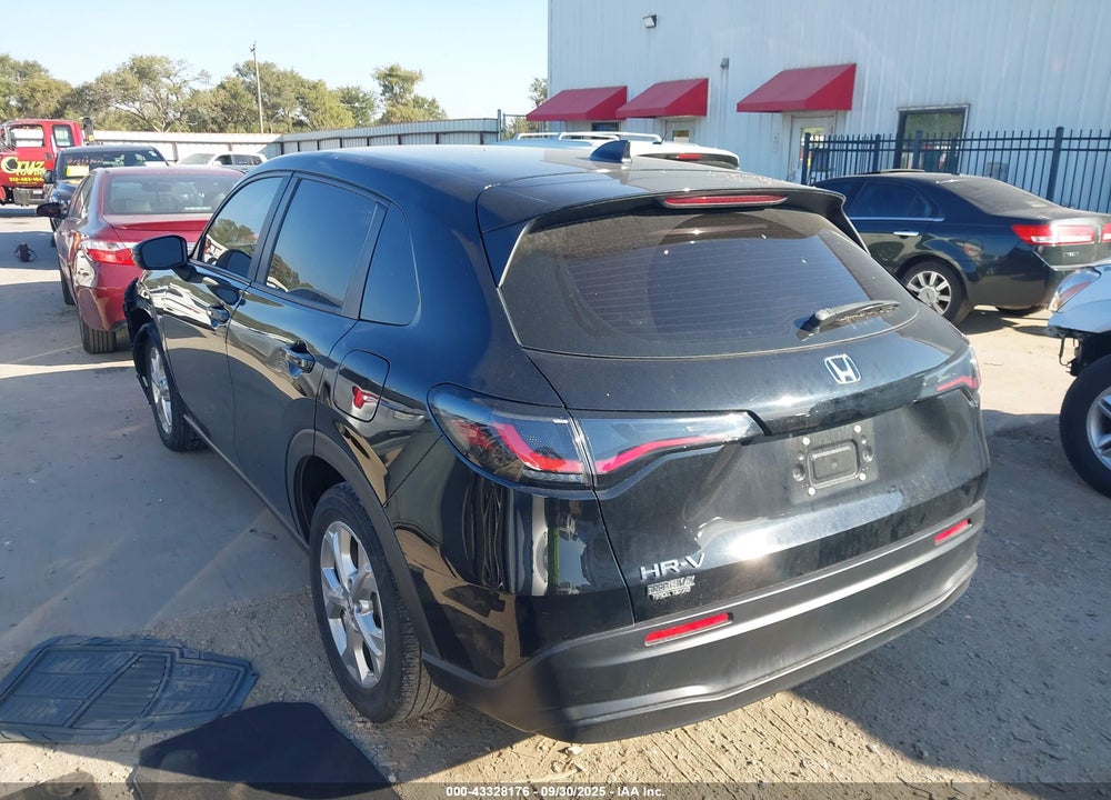2023 HONDA HR-V 2WD LX VIN: 3CZRZ1H37PM738414