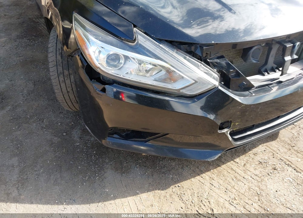 2018 NISSAN ALTIMA VIN: 1N4AL3AP0JC246108