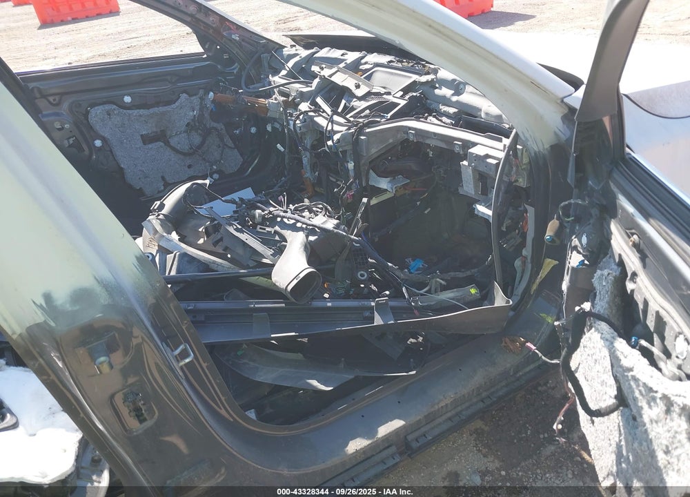 2018 BMW 750I VIN: WBA7F0C56JGM22638