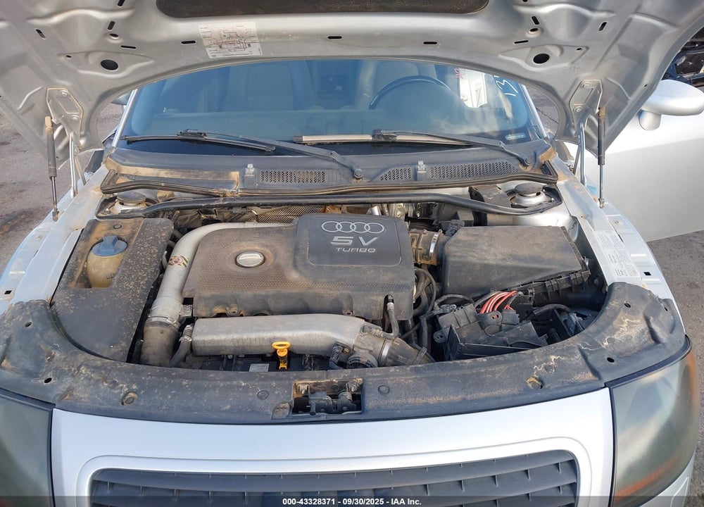 2001 AUDI TT VIN: TRUUT28N311007496