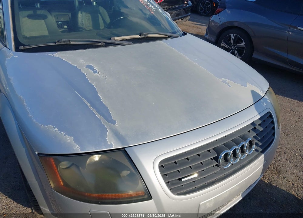 2001 AUDI TT VIN: TRUUT28N311007496