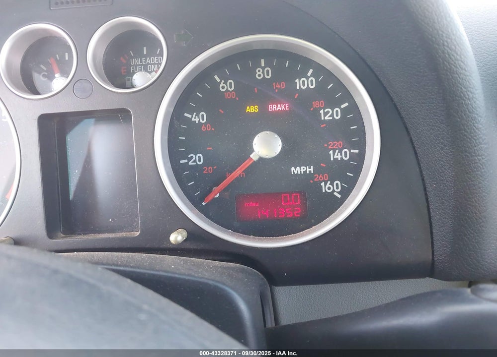 2001 AUDI TT VIN: TRUUT28N311007496