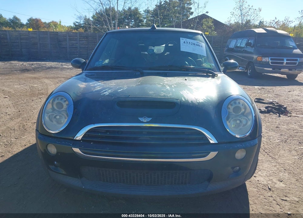 2006 MINI COOPER VIN: WMWRH335X6TJ42319