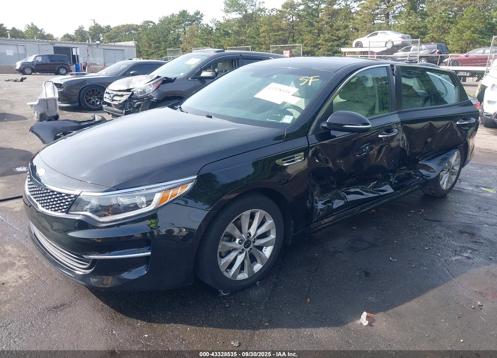 2018 KIA OPTIMA VIN: 5XXGT4L31JG263259