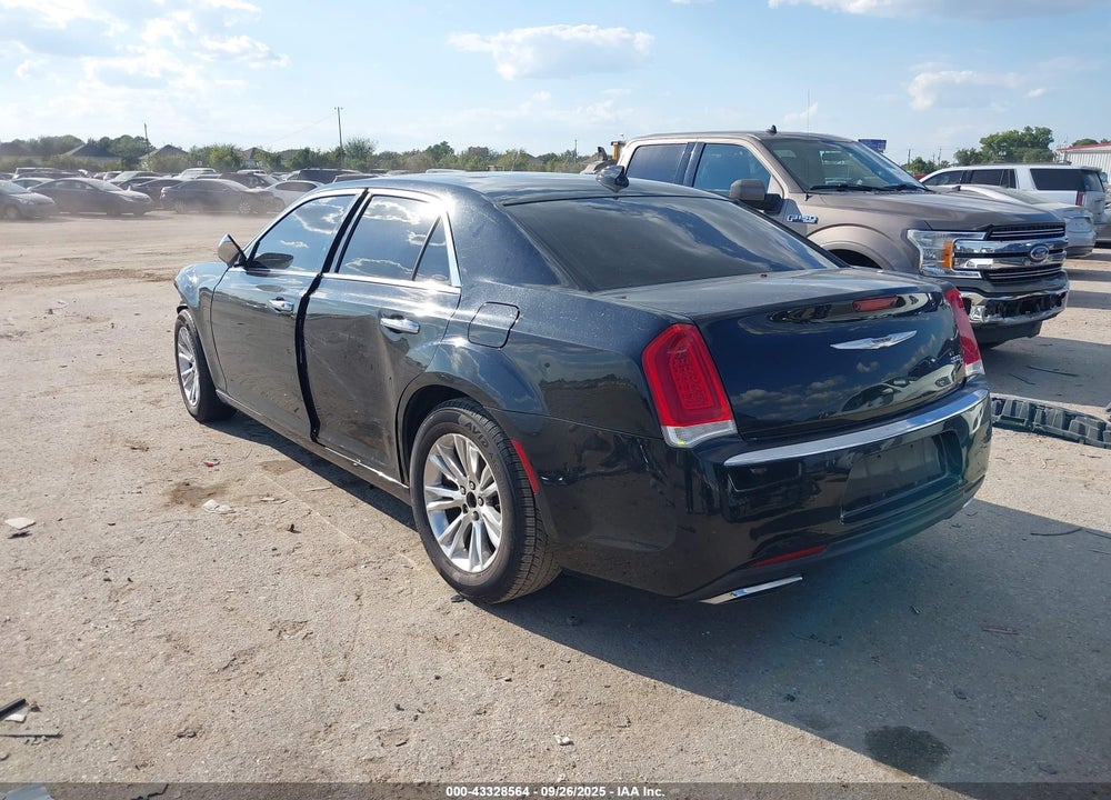 2016 CHRYSLER 300C VIN: 2C3CCAEG5GH151636