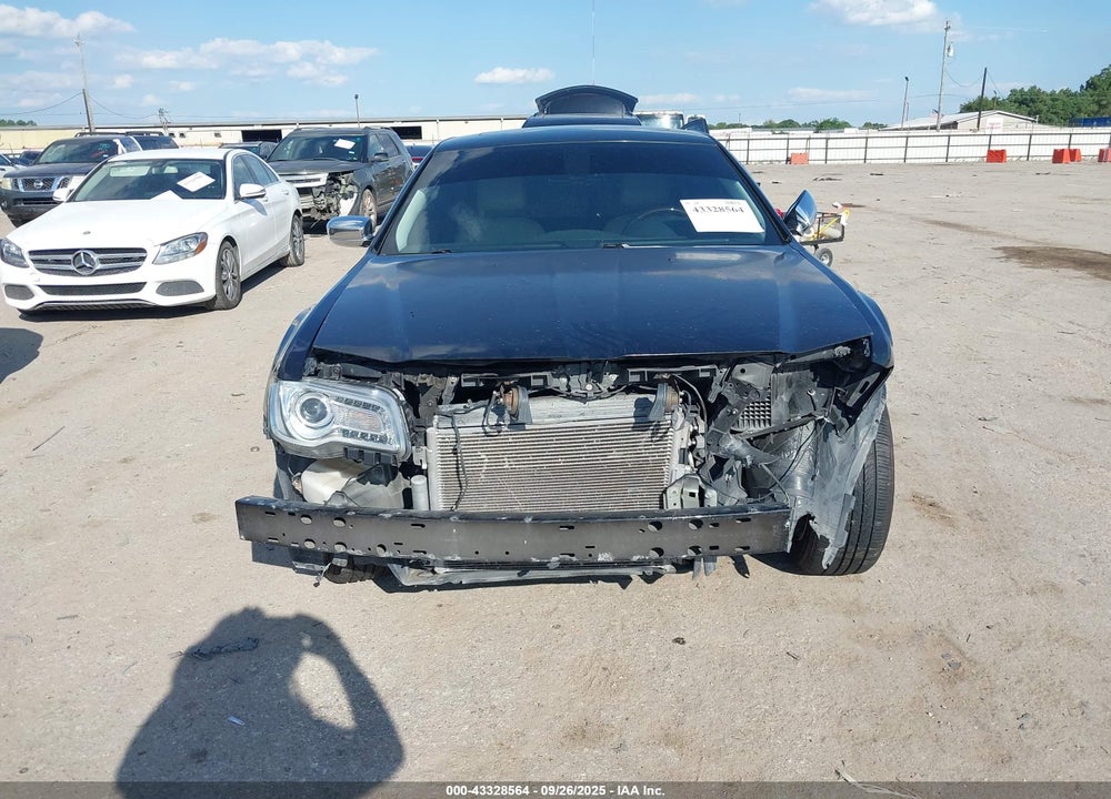 2016 CHRYSLER 300C VIN: 2C3CCAEG5GH151636