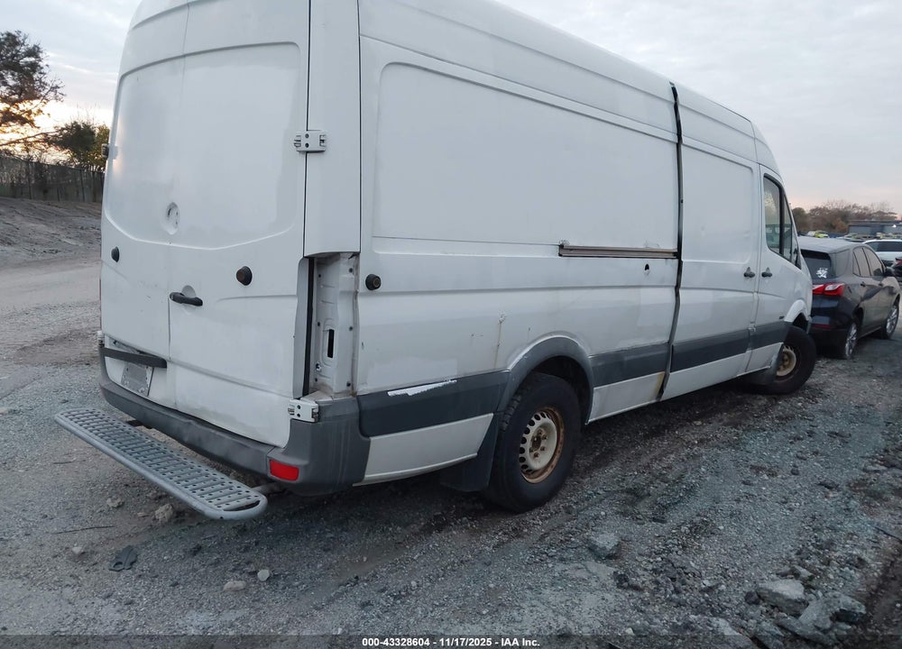 2011 MERCEDES-BENZ SPRINTER 2500 HIGH ROOF VIN: WD3PE8CB1B5595520
