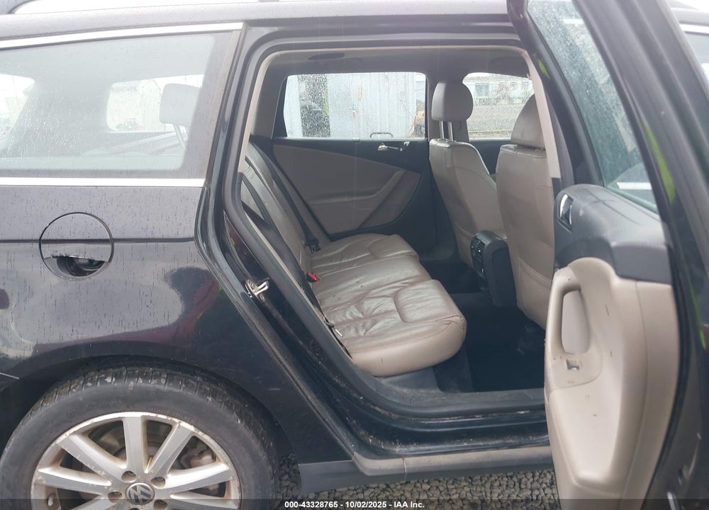 2007 VOLKSWAGEN PASSAT VIN: WVWVU73C07E001882