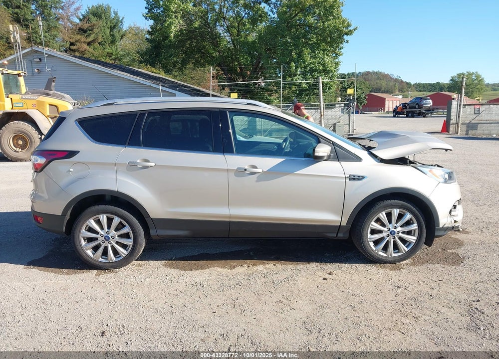 2017 FORD ESCAPE TITANIUM VIN: 1FMCU0JD2HUC21411