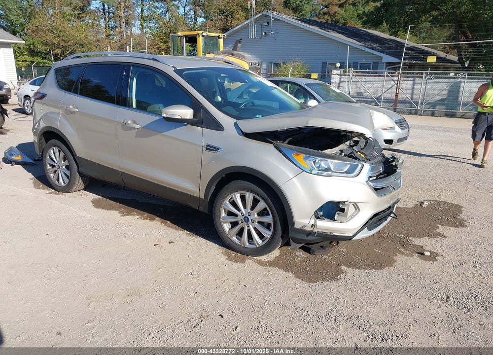 2017 FORD ESCAPE TITANIUM VIN: 1FMCU0JD2HUC21411