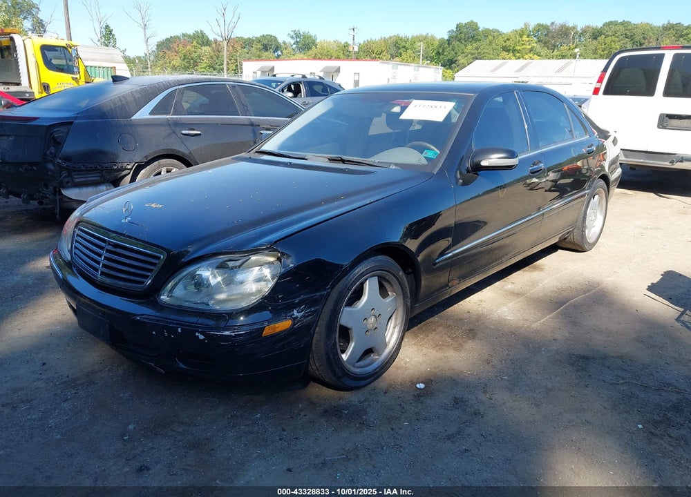 2000 MERCEDES-BENZ S 500 VIN: WDBNG75J9YA081063