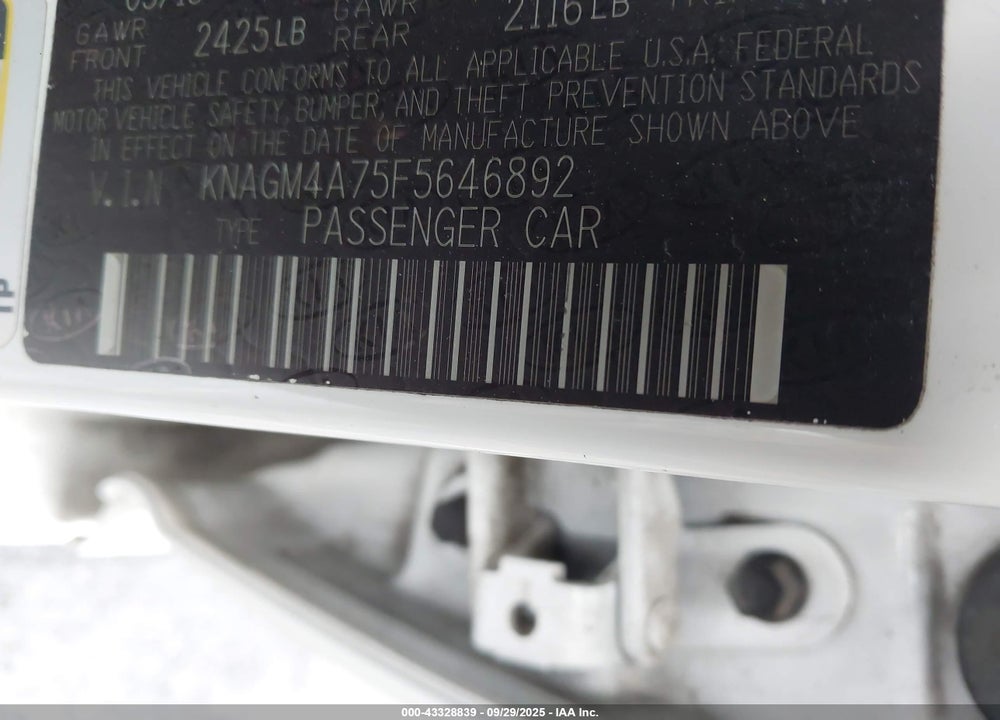2015 KIA OPTIMA LX VIN: KNAGM4A75F5646892